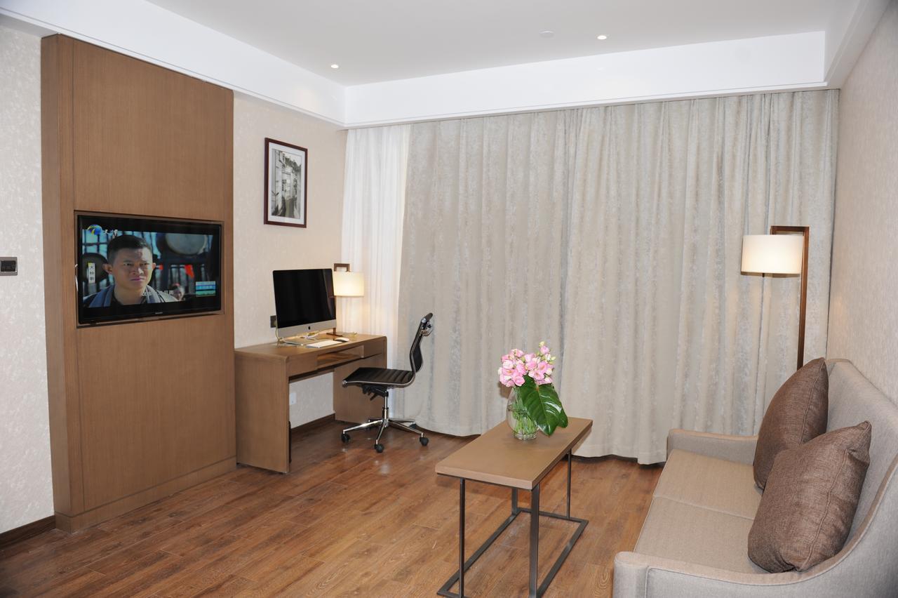 Atour X Hotel Shanghai Hongqiao Airport Konggang Road Dış mekan fotoğraf